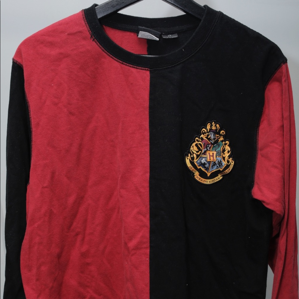 Warner Bros. Two-Tone Red and Black Long Sleeve Shirt with Crest